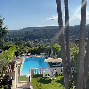 https://la-bastide-gourmande.fr-provencehotel.com